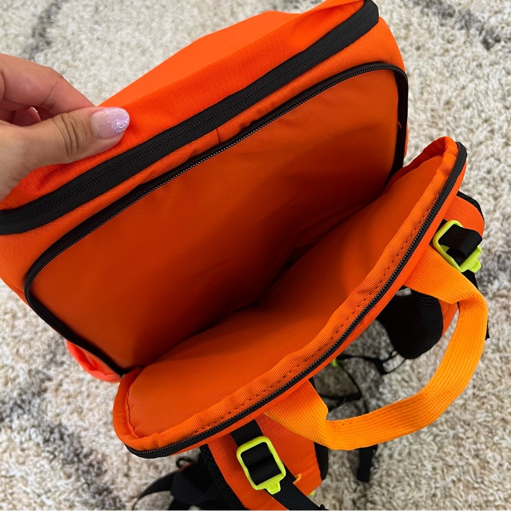 ✔️NWT✔️ NIKE Hike Safety Orange Backpack - Picture 12 of 13